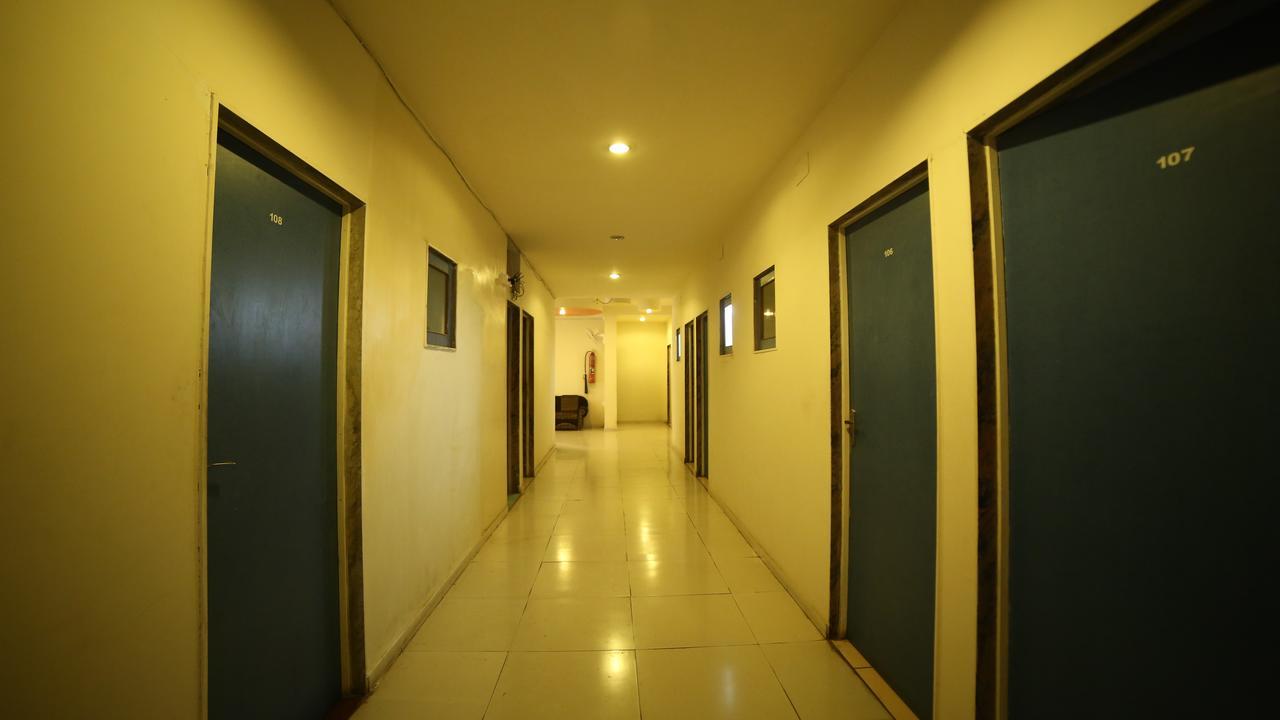 Hotel Velvet 拉杰果德 外观 照片